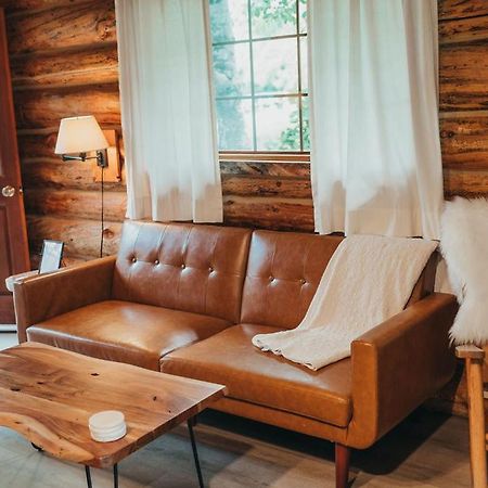 Wilder And Pine Riverside Cabins 스티븐슨 외부 사진
